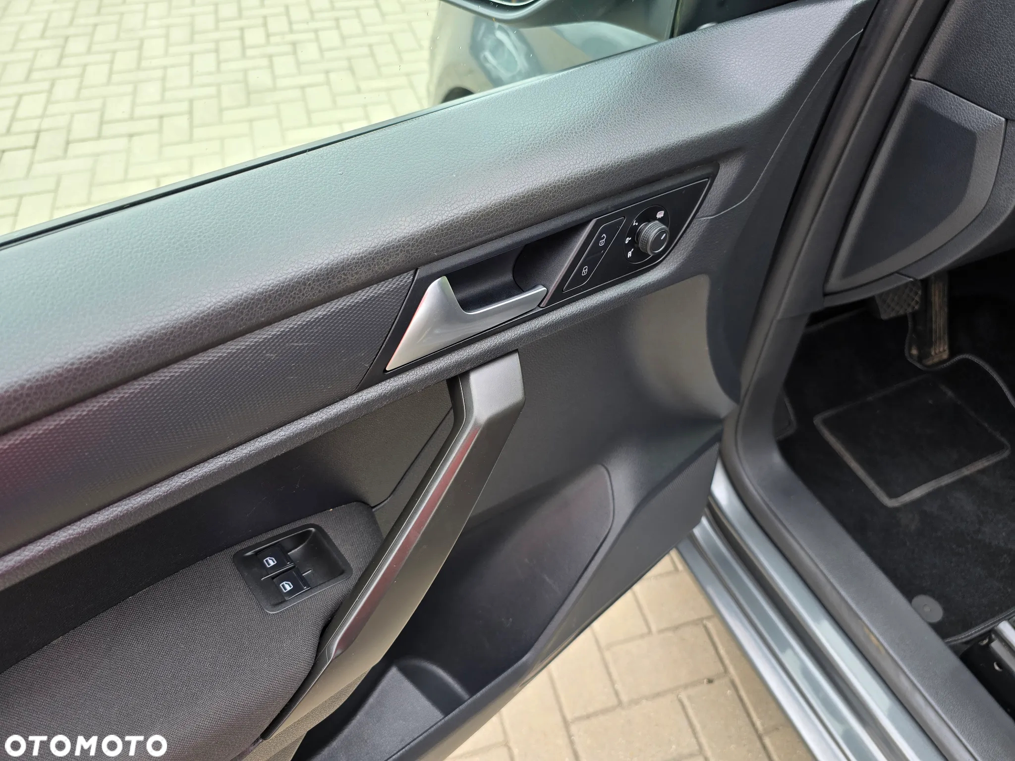 Volkswagen Caddy - 23