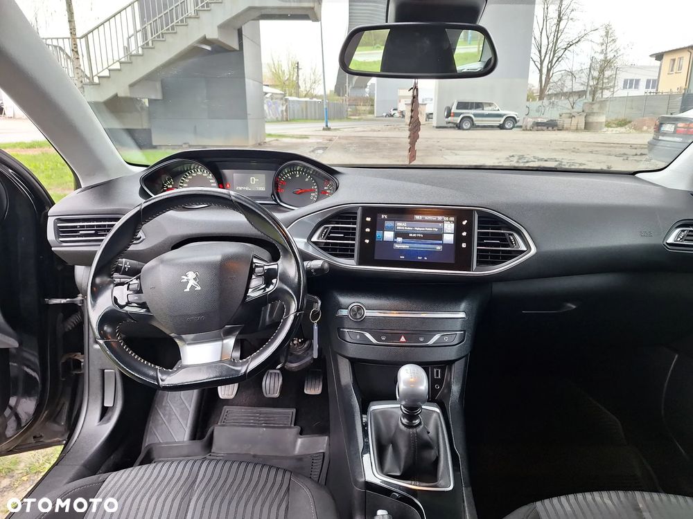 Peugeot 308 1.6 BlueHDi Active S&S - 27