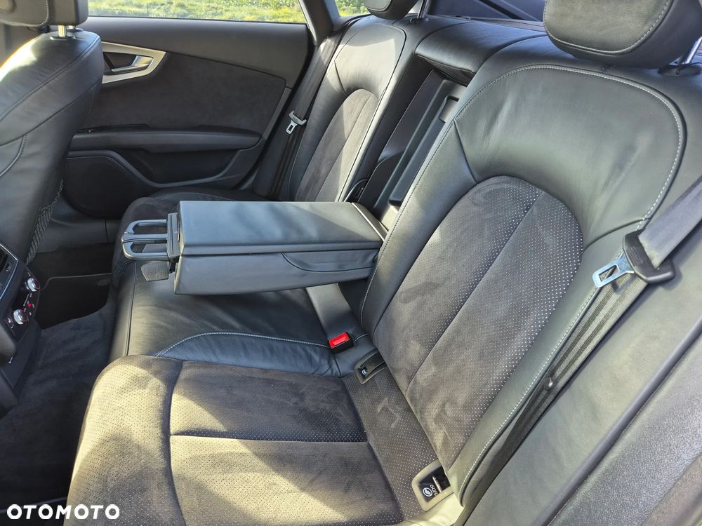 Audi A7 Sportback - 12