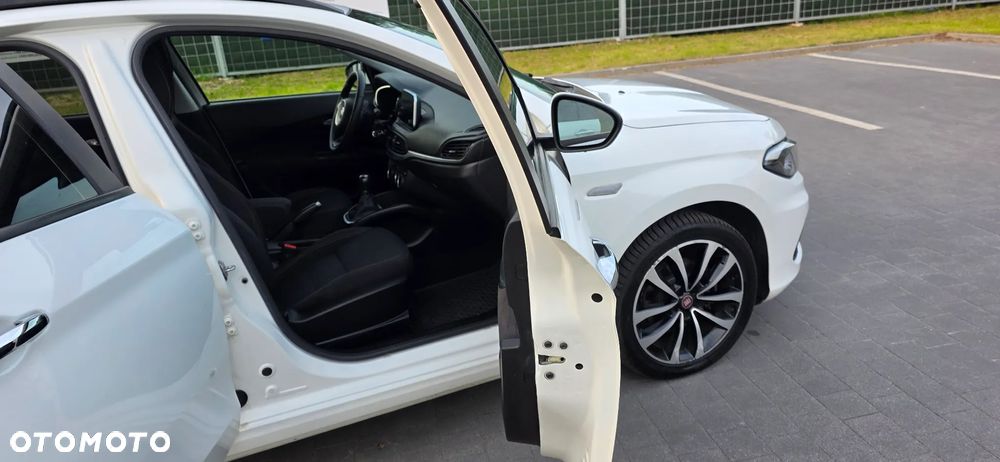 Fiat Tipo 1.4 T-Jet Lounge - 23