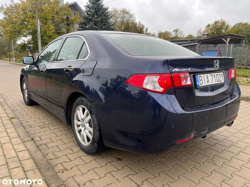 Honda Accord 2.0 Comfort - 6