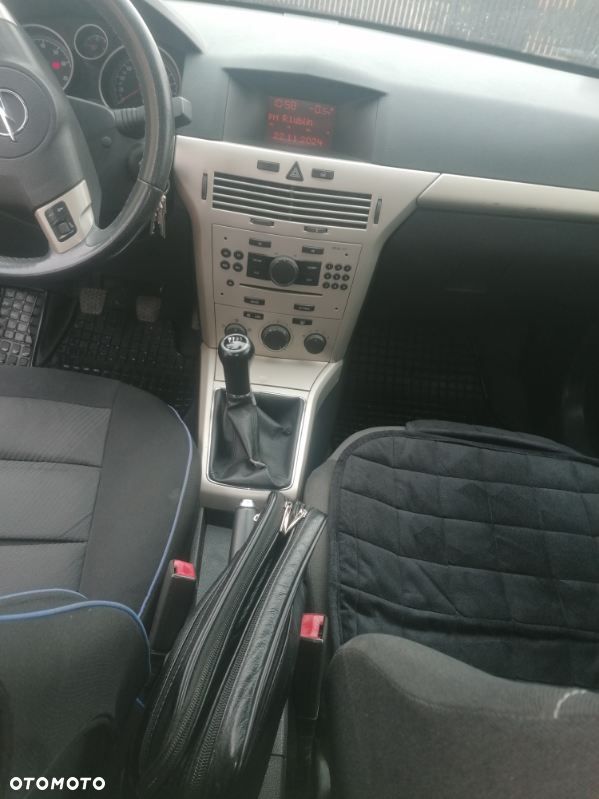 Opel Astra 1.6 Start - 5