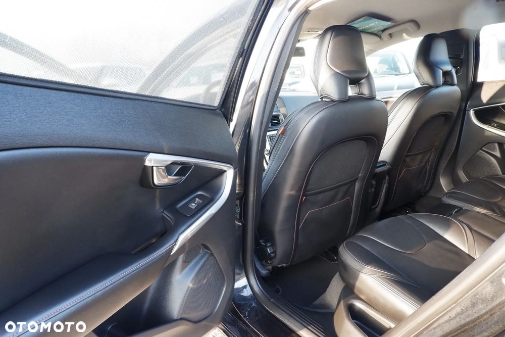 Volvo V40 D2 Powershift Ocean Race - 29