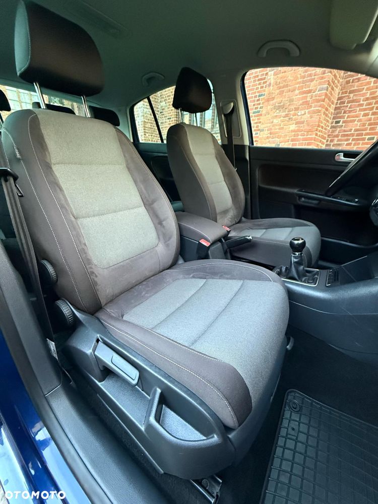 Volkswagen Golf Plus 1.6 TDI Comfortline - 19