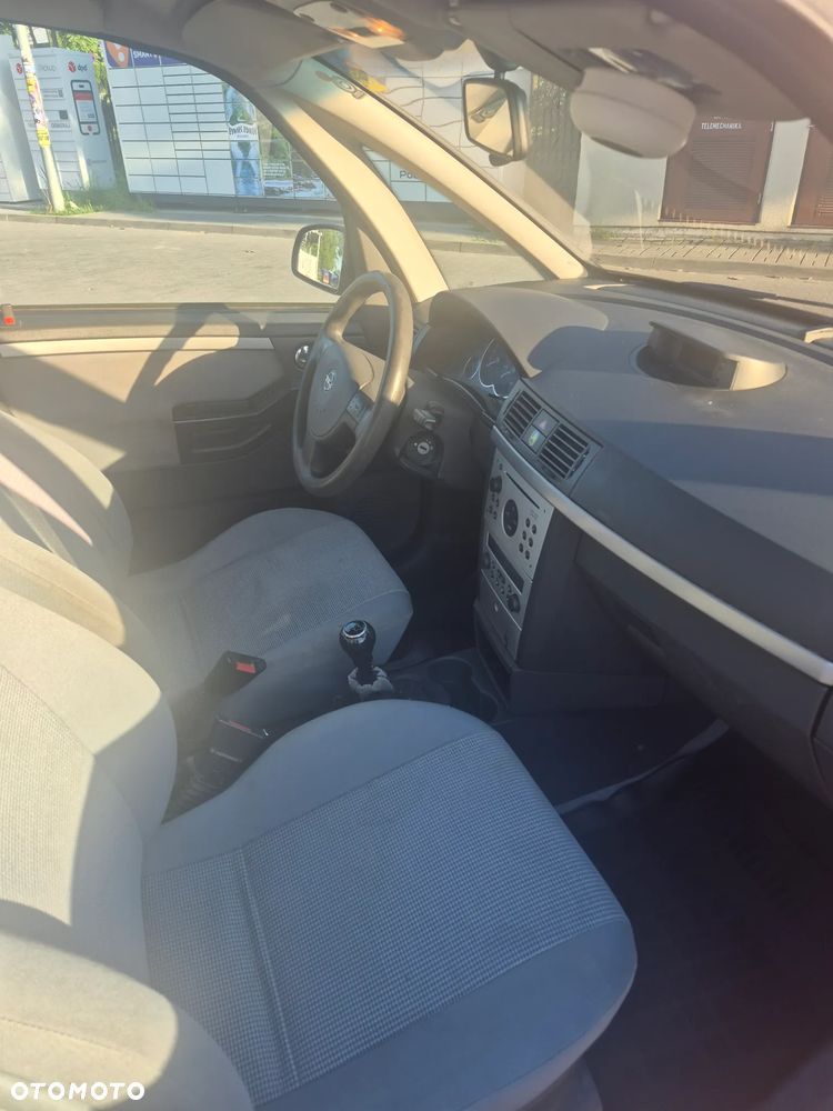Opel Meriva 1.8 16V Cosmo - 8