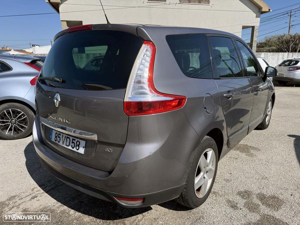Renault Grand Scénic 1.5 dCi Luxe SS - 7