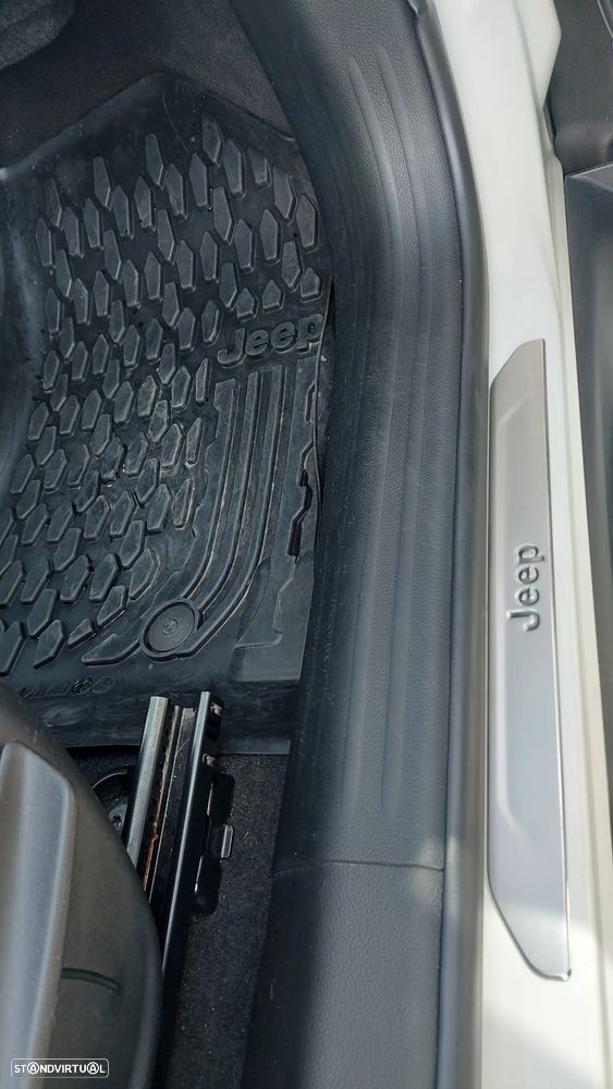 Jeep Compass 1.4 MA Limited - 21