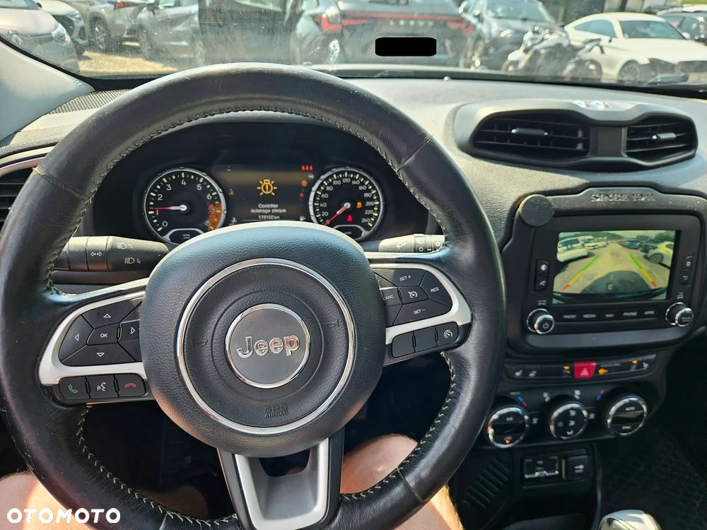 Jeep Renegade 1.4 MultiAir DSG Limited - 6