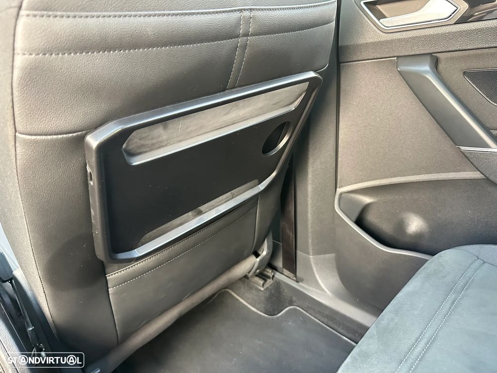 VW Touran - 11
