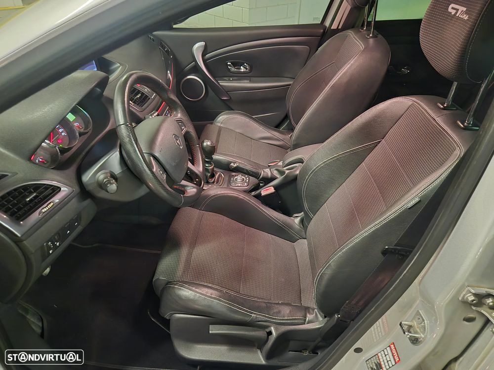 Renault Mégane Sport Tourer 1.5 dCi GT Line SS - 22