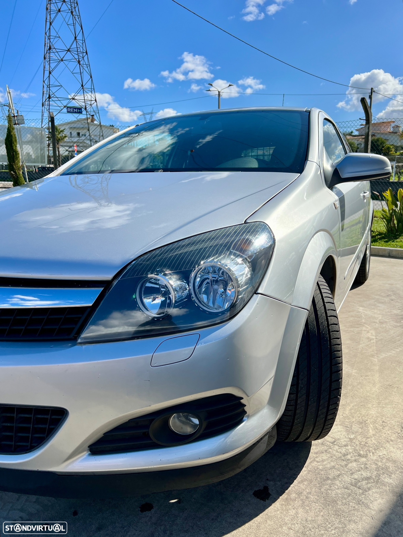 Opel Astra GTC 1.3 CDTi - 3
