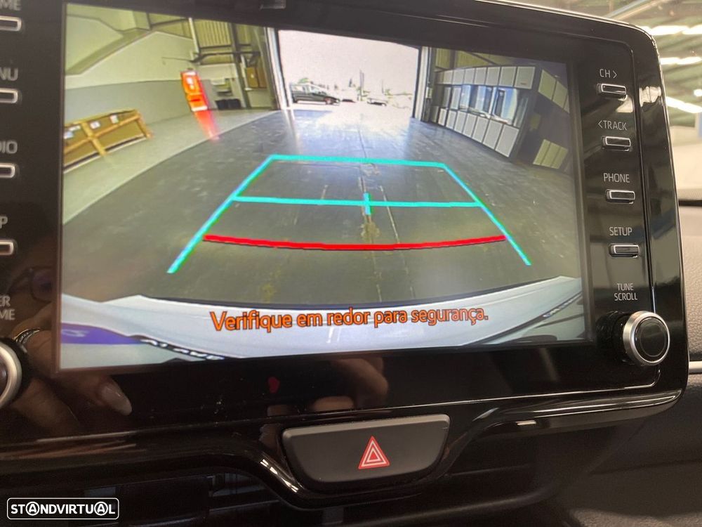 Toyota Yaris Cross 1.5 HDF Comfort Plus - 15