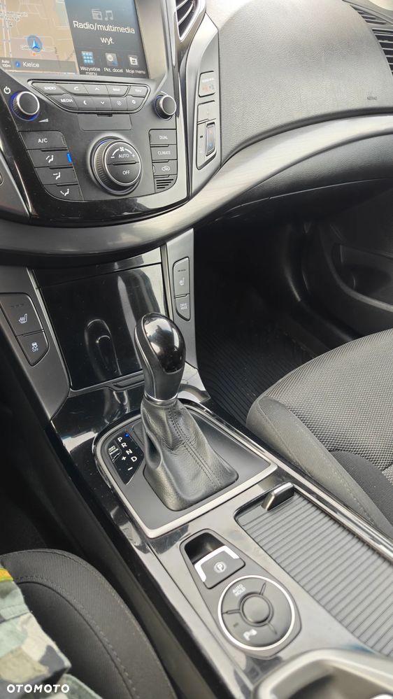 Hyundai i40 1.7 CRDi Comfort DCT - 23