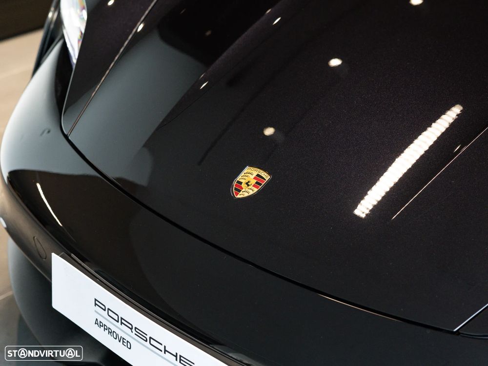 Porsche Taycan Sport Turismo - 14