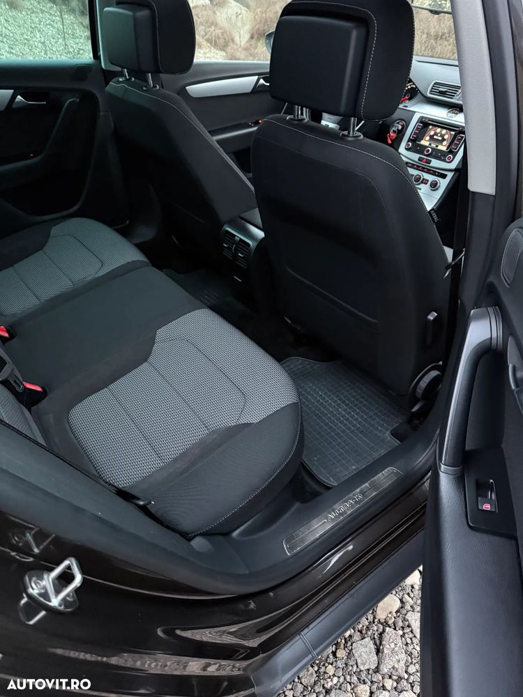 Volkswagen Passat Alltrack 2.0 TDI 4Motion BMT - 17