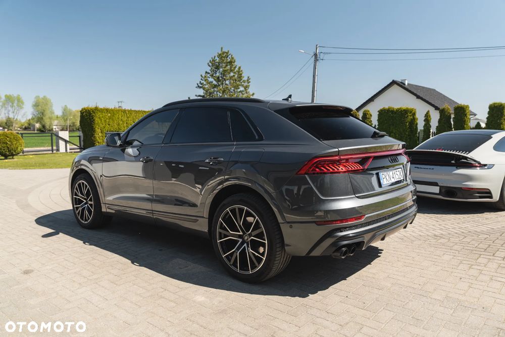 Audi Q8 - 7