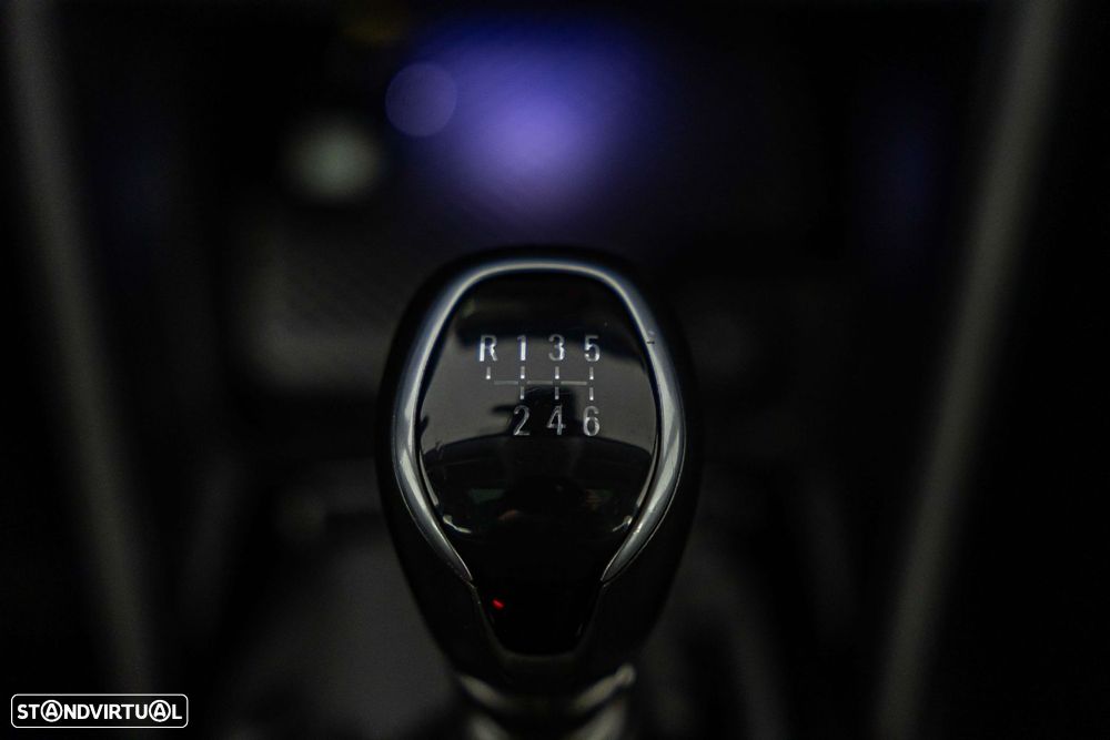 Citroën C4 1.2 PureTech Shine - 31