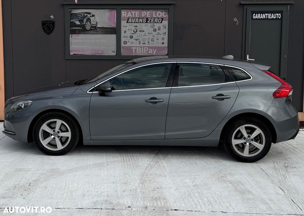 Volvo V40 D4 Inscription - 6