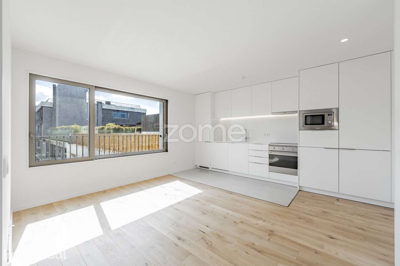 T1 no Antas Atrium | Condomínio premium com piscina e ginásio - Grande imagem: 4/19