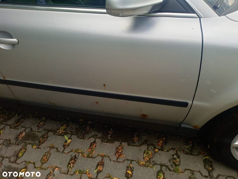 Volkswagen Passat 1.9 TDI - 13
