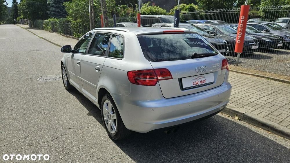 Audi A3 Sportback 1.4 TFSI Ambition - 11
