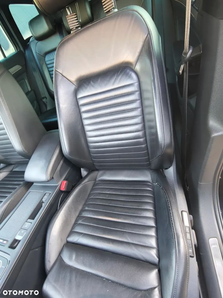 Volkswagen Passat 2.0 TDI BMT 4Mot Highline DSG - 24
