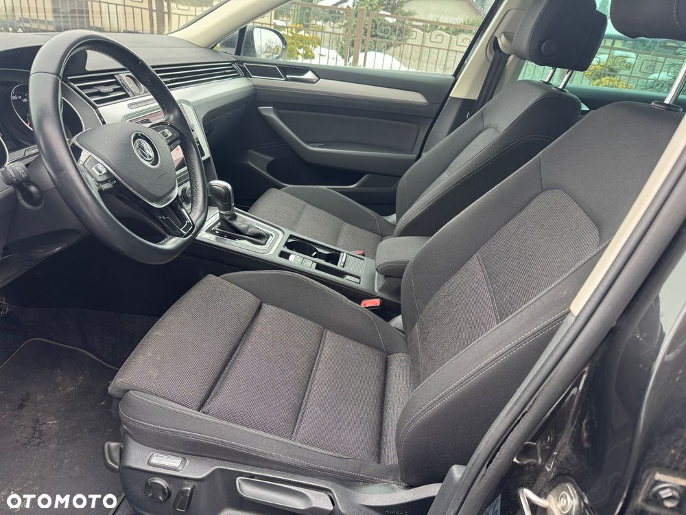 Volkswagen Passat 1.5 TSI OPF DSG Business - 13