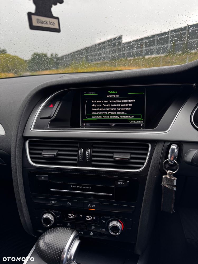 Audi A4 Avant 2.0 TDI DPF clean diesel multitronic Ambiente - 27