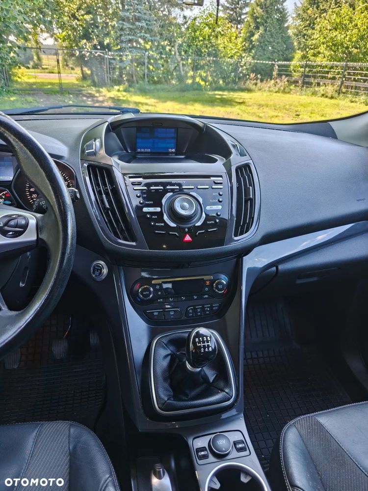 Ford Kuga 2.0 TDCi 4WD Titanium - 14