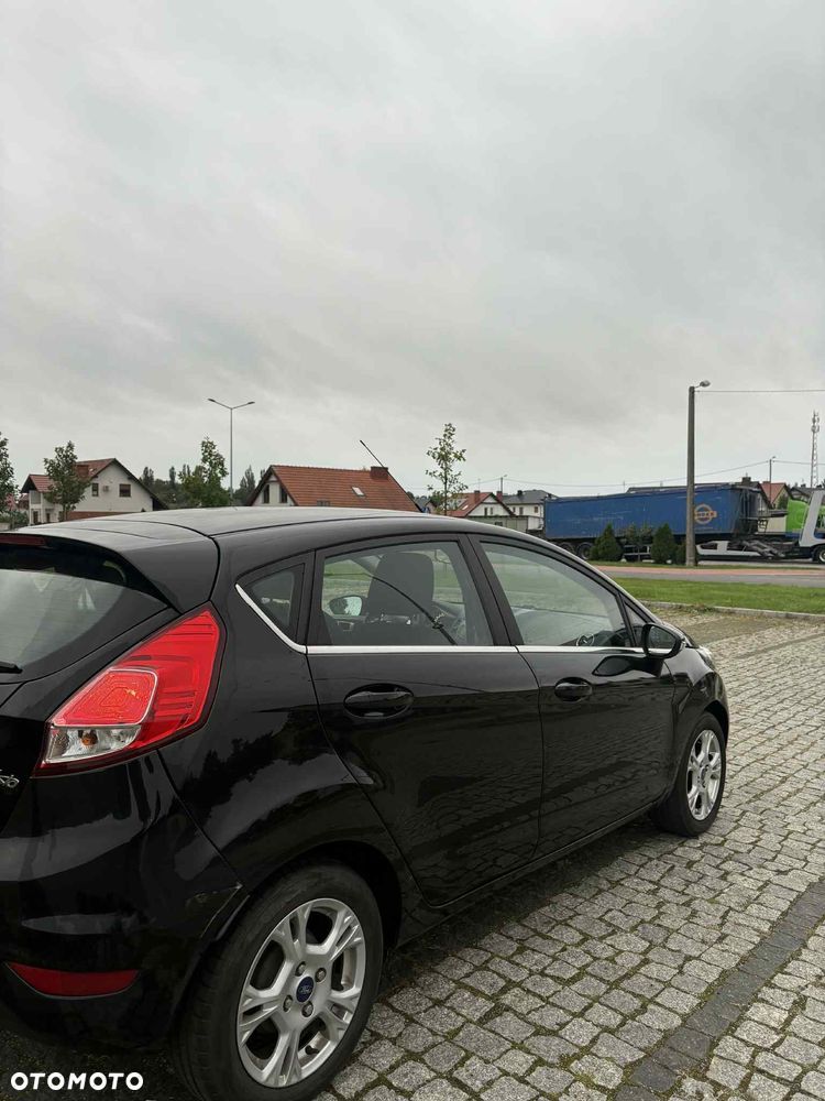 Ford Fiesta - 4