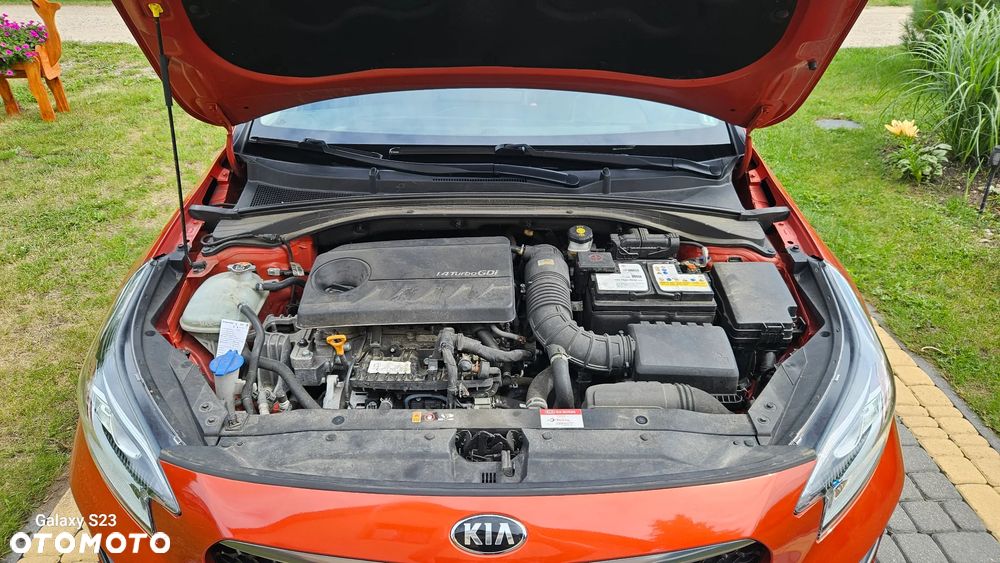 Kia XCeed - 15