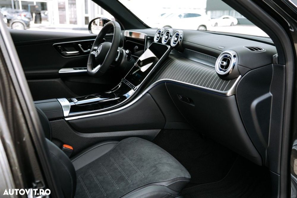 Mercedes-Benz GLC - 21