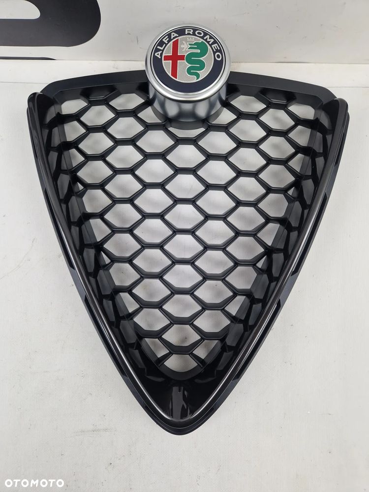Atrapa grill Alfa Romeo Stelvio
