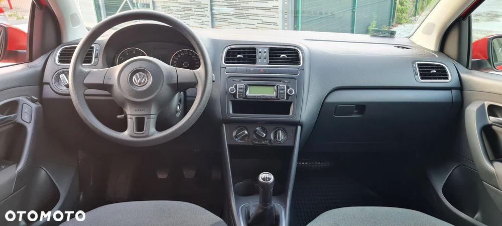 Volkswagen Polo 1.4 16V Trendline - 13