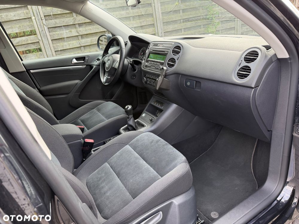 Volkswagen Tiguan - 13