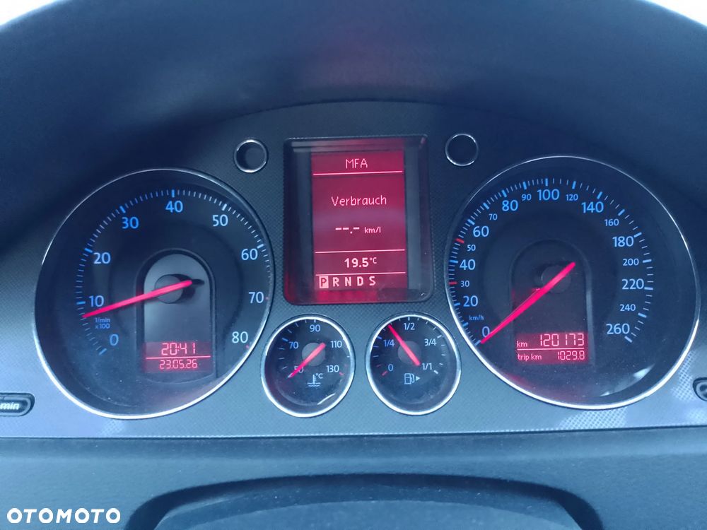 Volkswagen Passat 2.0 FSI Comfortline Tiptr - 15