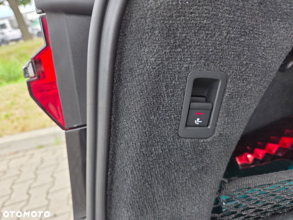 Audi A6 Avant 40 TDI quattro S tronic - 15