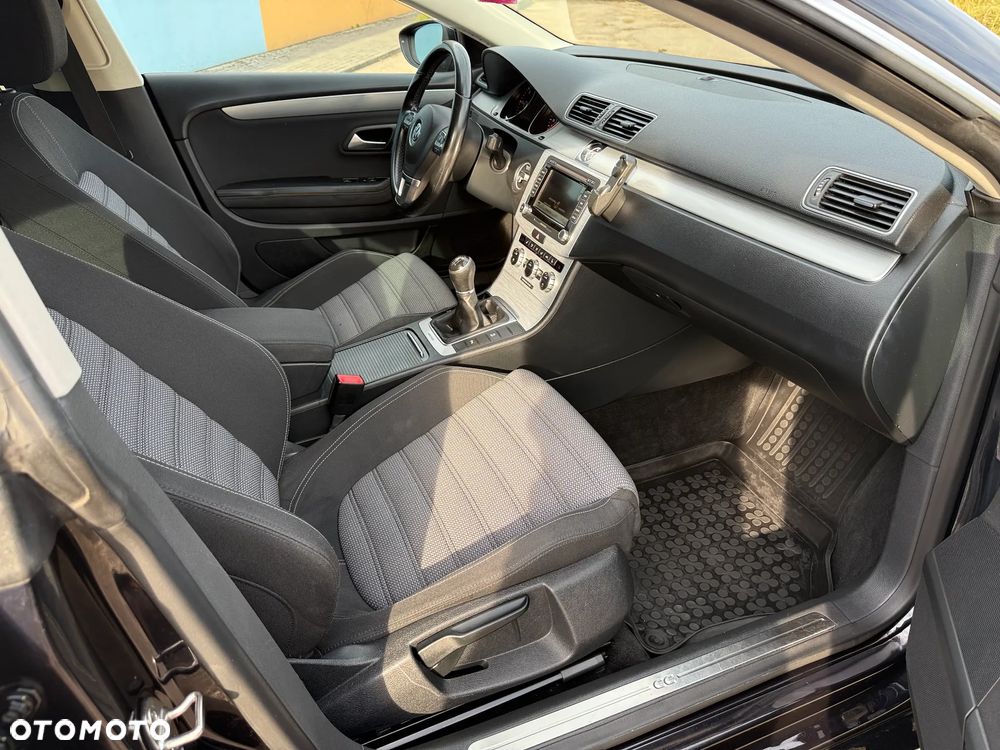 Volkswagen CC 2.0 TDI DPF BMT 4Mot - 11