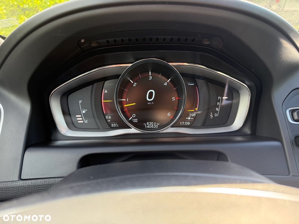 Volvo XC 60 D5 AWD Summum - 28