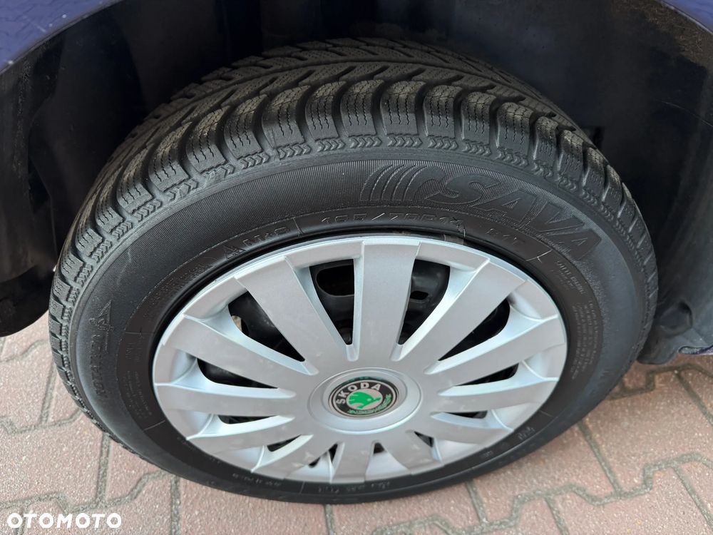 Skoda Fabia 1.2 HTP Classic - 27