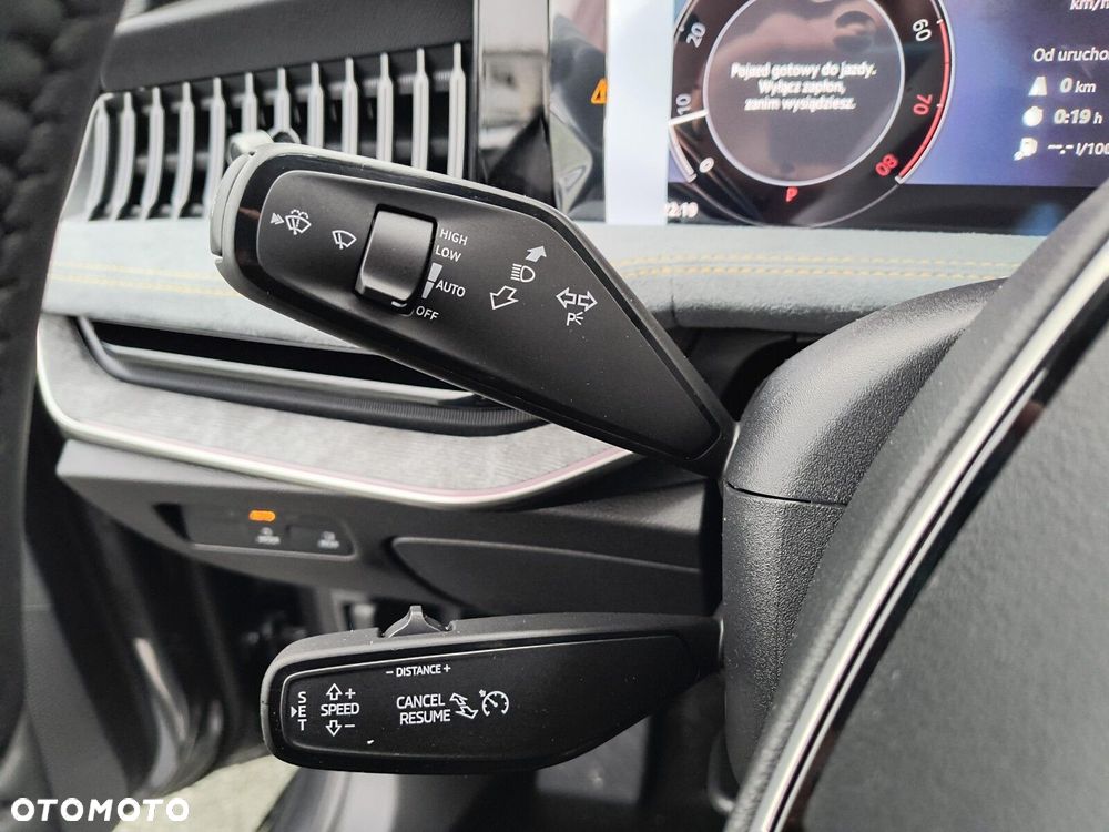 Skoda Superb 2.0 TSI Selection DSG - 29