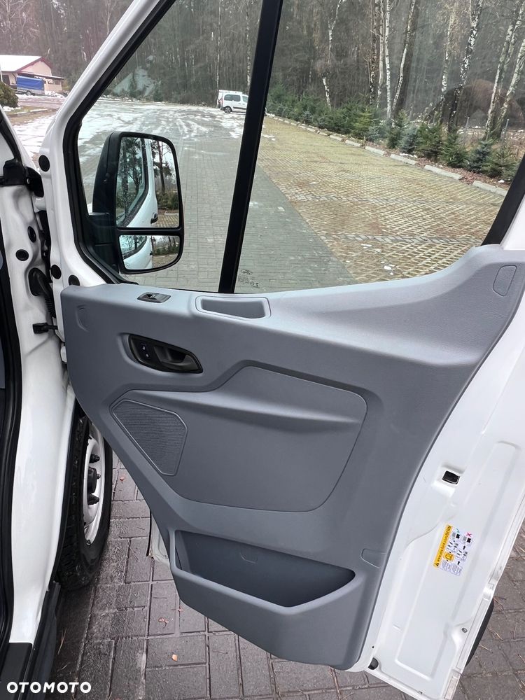 Ford TRANSIT - 29