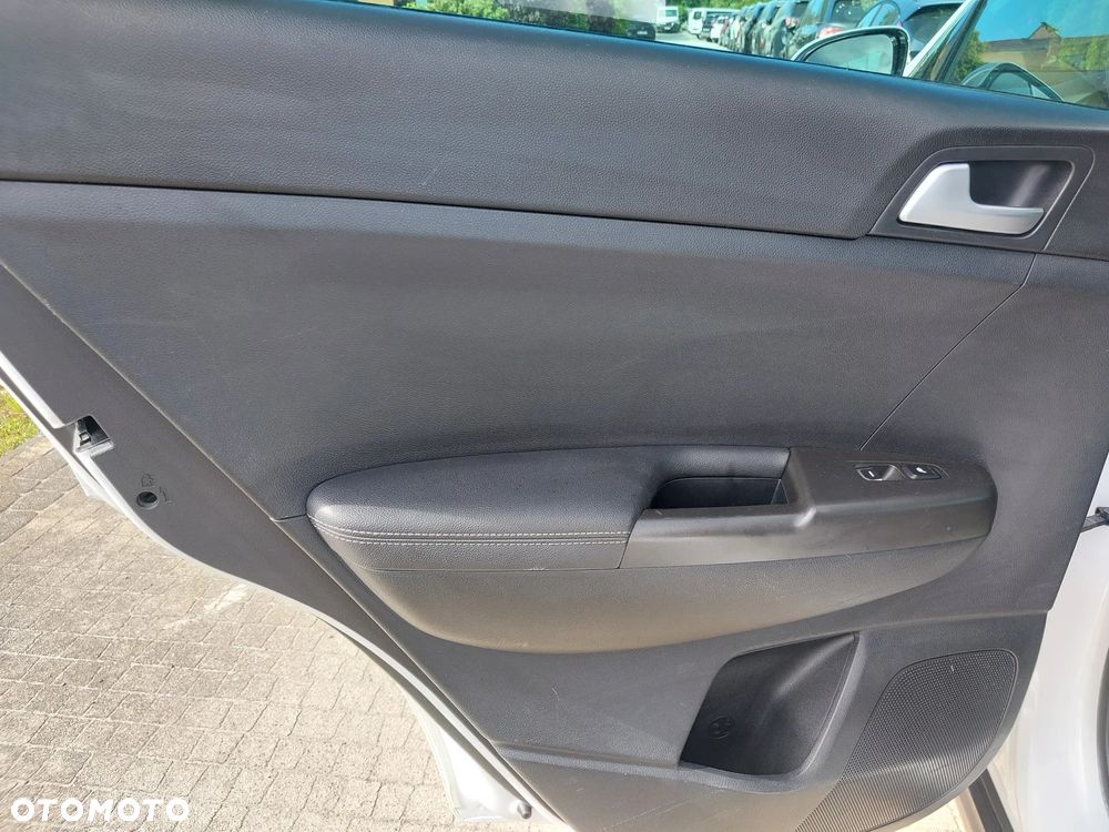 Kia Sportage 1.7 CRDI XL 2WD - 20