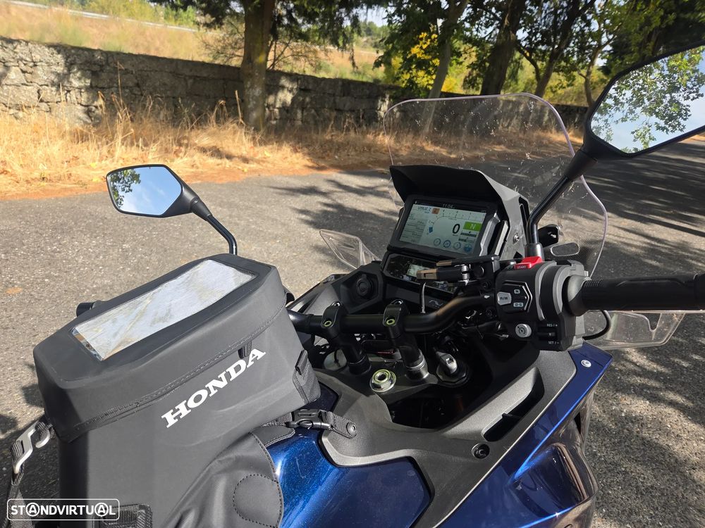 Honda NT - 8