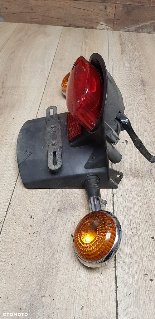 Lampa kierunkowskazy chlapacz Yamaha XVS1100 Drag Star Custom - 5