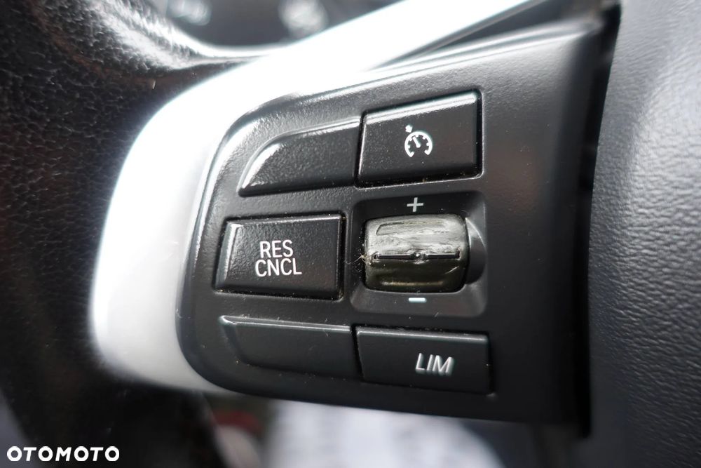 BMW Seria 2 218d Advantage - 35