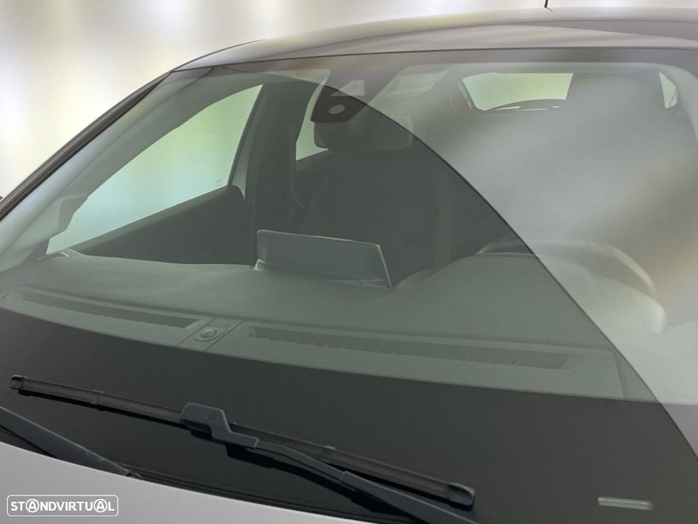 Peugeot 208 1.2 PureTech Allure - 19