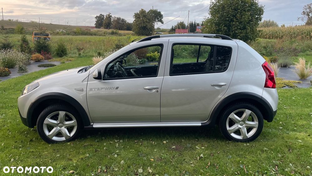 Dacia Sandero 1.6 Laureate - 14