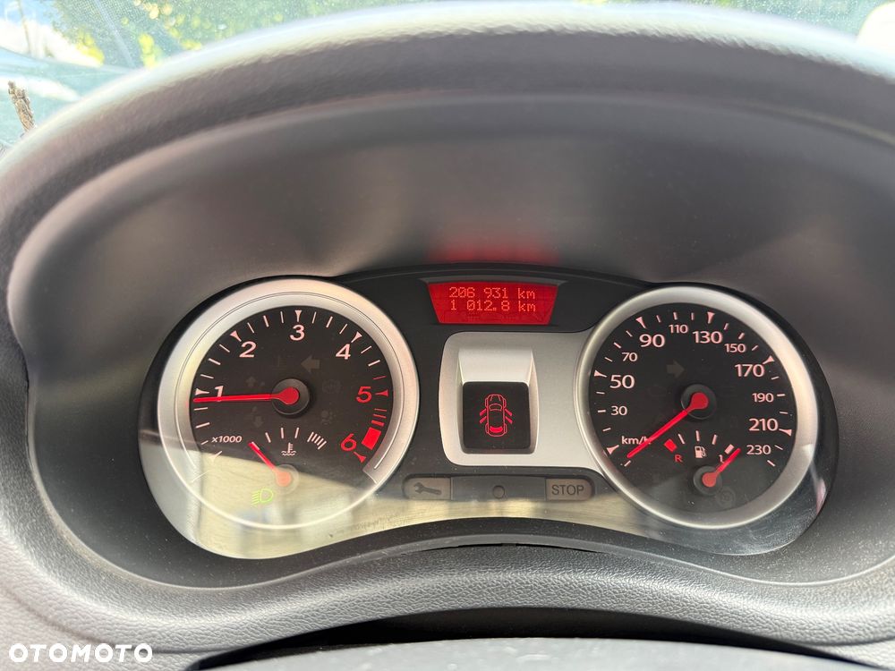Renault Clio 1.5 dCi Alize - 10