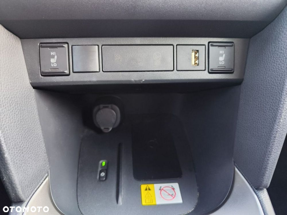 Toyota Yaris Cross Hybrid 1.5 Executive - 23
